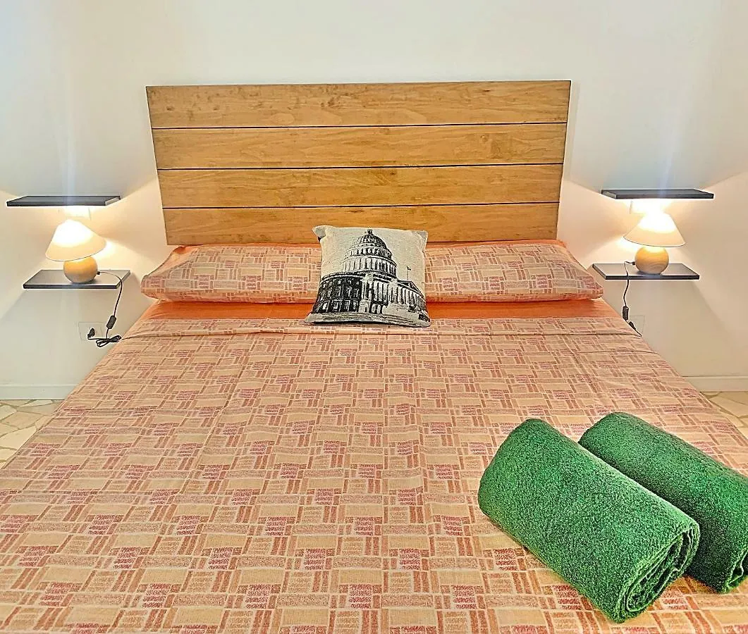 B&B Piano T Bolonia Bed and breakfast